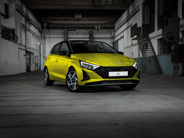 Noul Hyundai i20 – design elegant si sportiv - Hyundai i20 (5).jpg