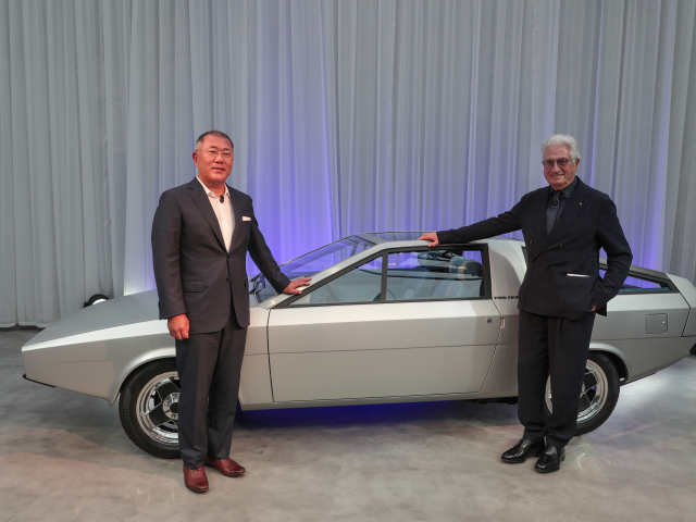 Conceptul Hyundai Pony Coupe - restaurat dupa 50 de ani de la debut - Photo 1.jpg