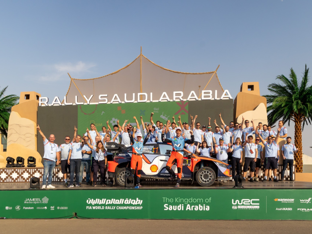 Hyundai Motorsport a incheiat sezonul 2025 cu o victorie in Raliul Arabiei Saudite - 2ea52ad6-6905-05b4-9584-429342494313.jpg