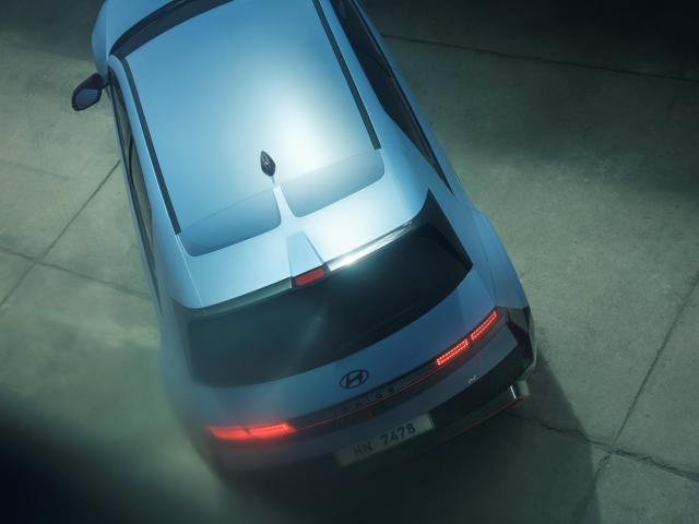 Hyundai IONIQ 5 N - debut in cadrul Goodwood Festival of Speed - 13_IONIQ5N_Exterior_Static_Warehouse_Detail_Spoiler.jpg