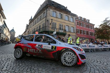 Progrese constante pentru echipa Hyundai Shell World Rally in prima zi din Raliul Frantei