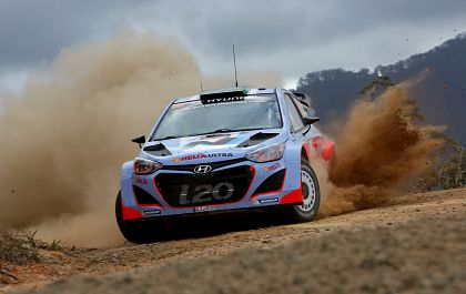Hyundai Shell World Rally acumuleaza experienta in Raliul Australiei
