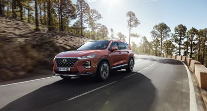 Hyundai prezinta noua generatie Santa Fe