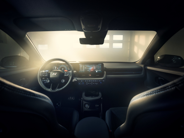 Hyundai IONIQ 5 N - debut in cadrul Goodwood Festival of Speed - 14_IONIQ5N_Interior_Static_Circuit_Interior.jpg