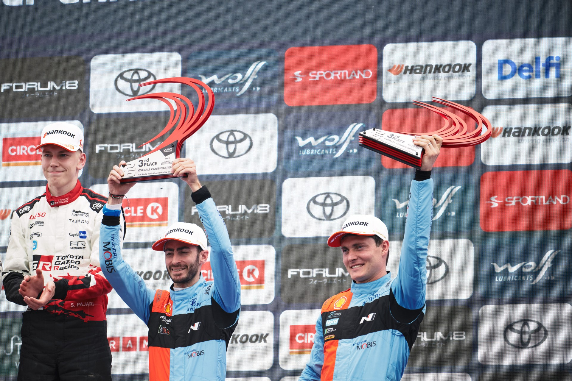 Adrien Fourmaux si Alexandre Coria au adus inca un podium pentru Hyundai Motorsport în WRC