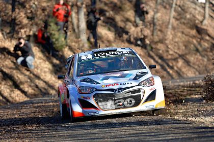 Hyundai Motorsport a demarat pregatirile pentru sezonul 2015 cu testele pentru Monte Carlo si Suedia