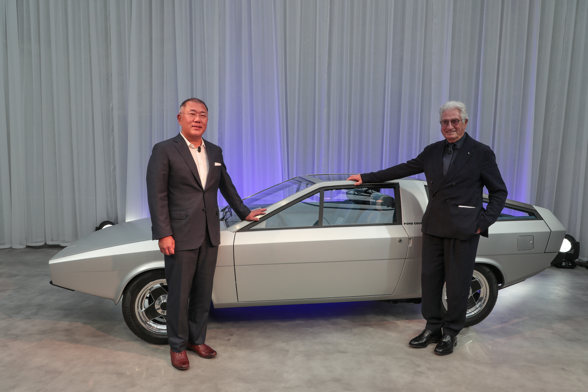 Conceptul Hyundai Pony Coupe - restaurat dupa 50 de ani de la debut