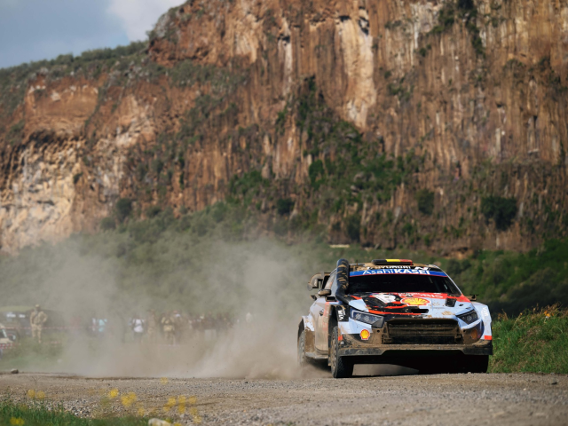 Podium pentru Adrien Fourmaux si Hyundai Motorsport in Raliul Safari Kenya - 85266672-4588-3508-fce2-0dc359d54934.jpg