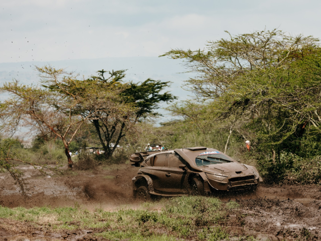 Podium pentru Adrien Fourmaux si Hyundai Motorsport in Raliul Safari Kenya - 02056aac-590f-d89b-e085-342b3fa84d00.jpg
