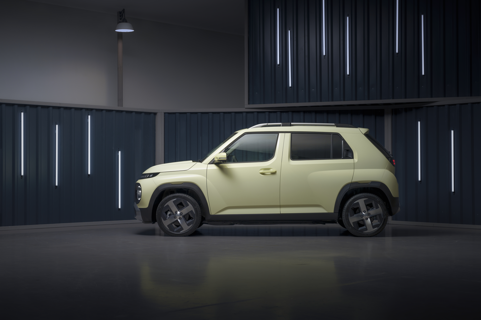 Hyundai INSTER - design distinctiv, autonomie de referinta in segment