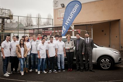 Hyundai a oferit un autovehicul ix35 pentru studiu Colegiului Tehnic Mecanic Grivita