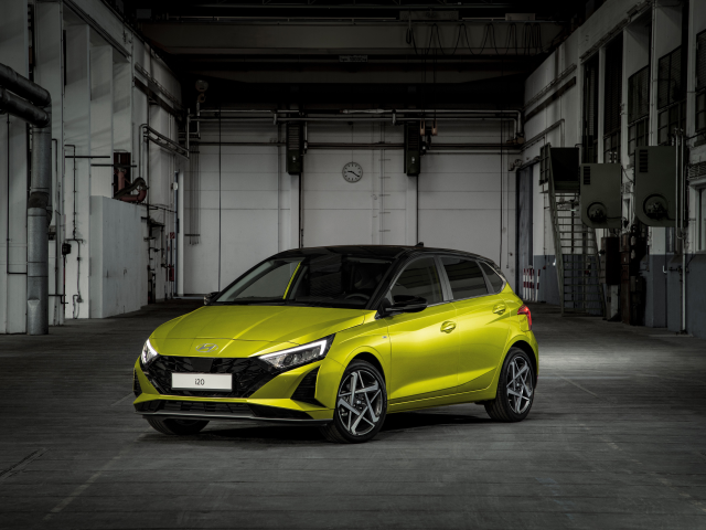 Noul Hyundai i20 – design elegant si sportiv - Hyundai i20 (4).jpg