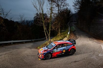 Hyundai Motorsport concureaza pentru un loc pe podium in ultima etapa din WRC 2021