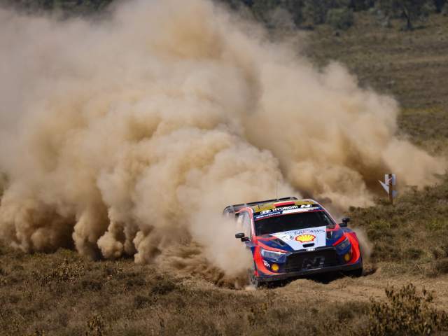 Hyundai Motorsport a incheiat Raliul Safari cu doua echipaje in top 10 - f1be3b7d-77fe-689a-c988-a76951a87b8a.jpg