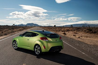 Revolutionarul Veloster este prezentat pe scena internationala