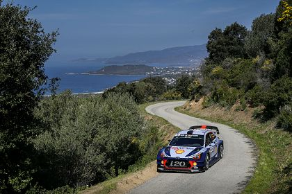 Hyundai Motorsport concureaza pentru clasarea pe podium in Turul Corsicii