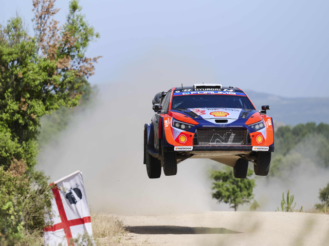 Hyundai Motorsport si Ott Tänak au terminat Raliul Sardiniei pe podium - 66ff7fe5-2ad6-dcea-f651-4aaee022afee.jpg
