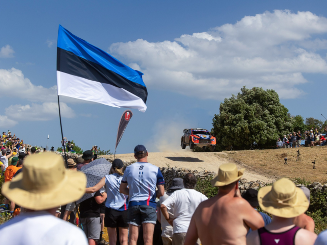 Hyundai Motorsport si Ott Tänak au terminat Raliul Sardiniei pe podium - d7fd0c83-047e-318e-4274-0687781b9127.jpg