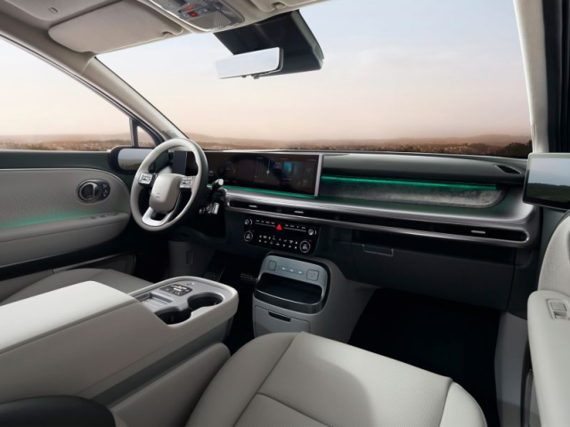 Hyundai Motor redefinește mobilitatea vehiculelor electrice cu SUV-ul electric IONIQ 9: Spațiu mare - Inovație și mai mare - ioniq-9-7_wid_1024_bfc_off.jpg