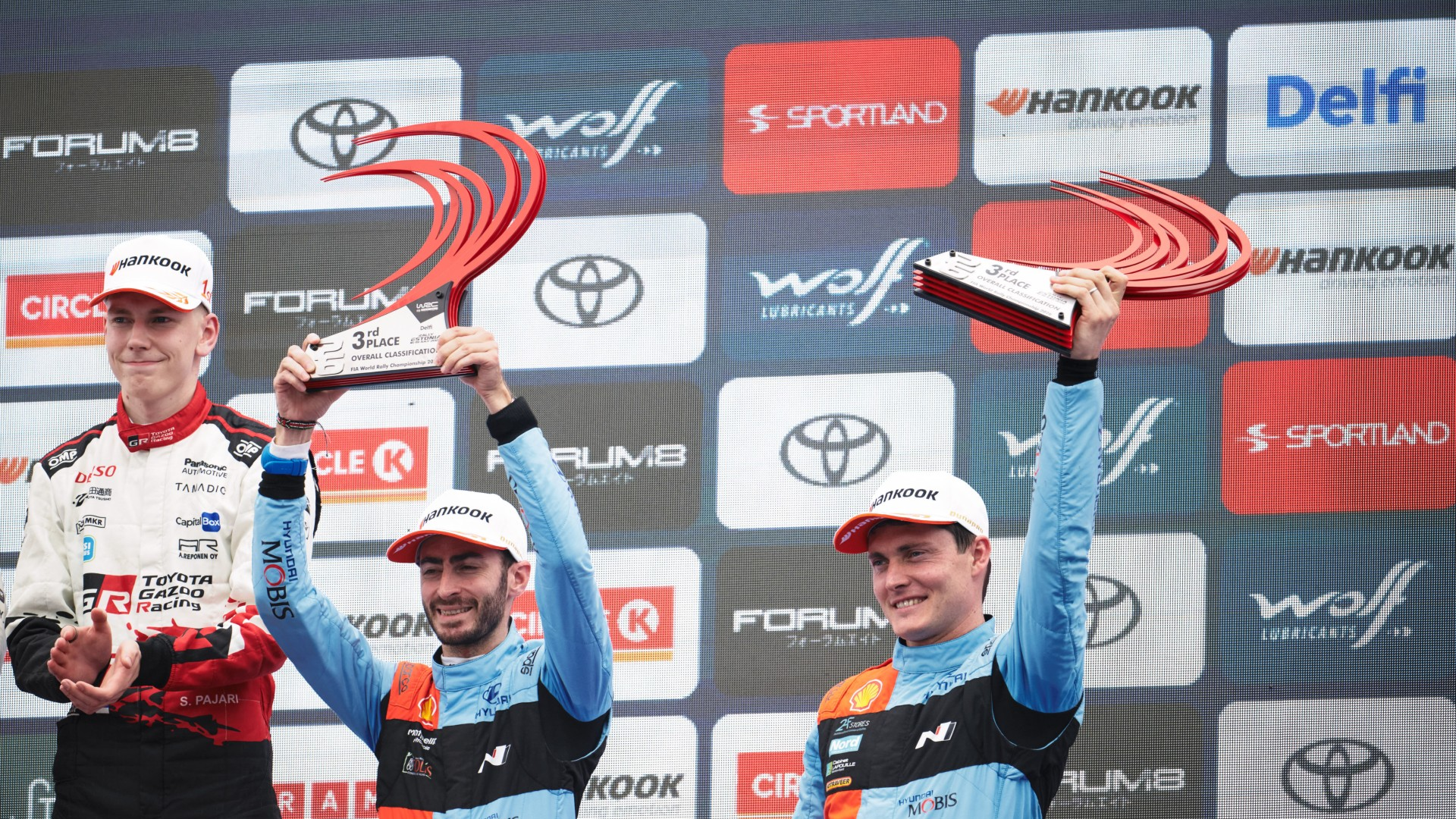 Adrien Fourmaux si Alexandre Coria au adus inca un podium pentru Hyundai Motorsport în WRC