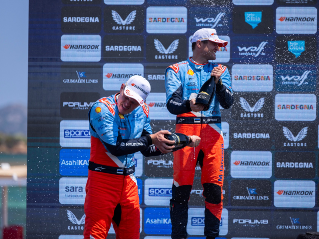 Hyundai Motorsport si Ott Tänak au terminat Raliul Sardiniei pe podium - f611b599-872c-5af2-0040-97549ff08e7a.jpg