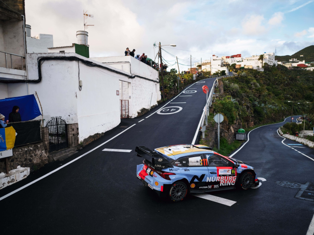 Weekend cu puncte pentru Hyundai Motorsport in Raliul Insulelor Canare - 7df814ba-9d05-8301-3113-4f316a92a083.jpg