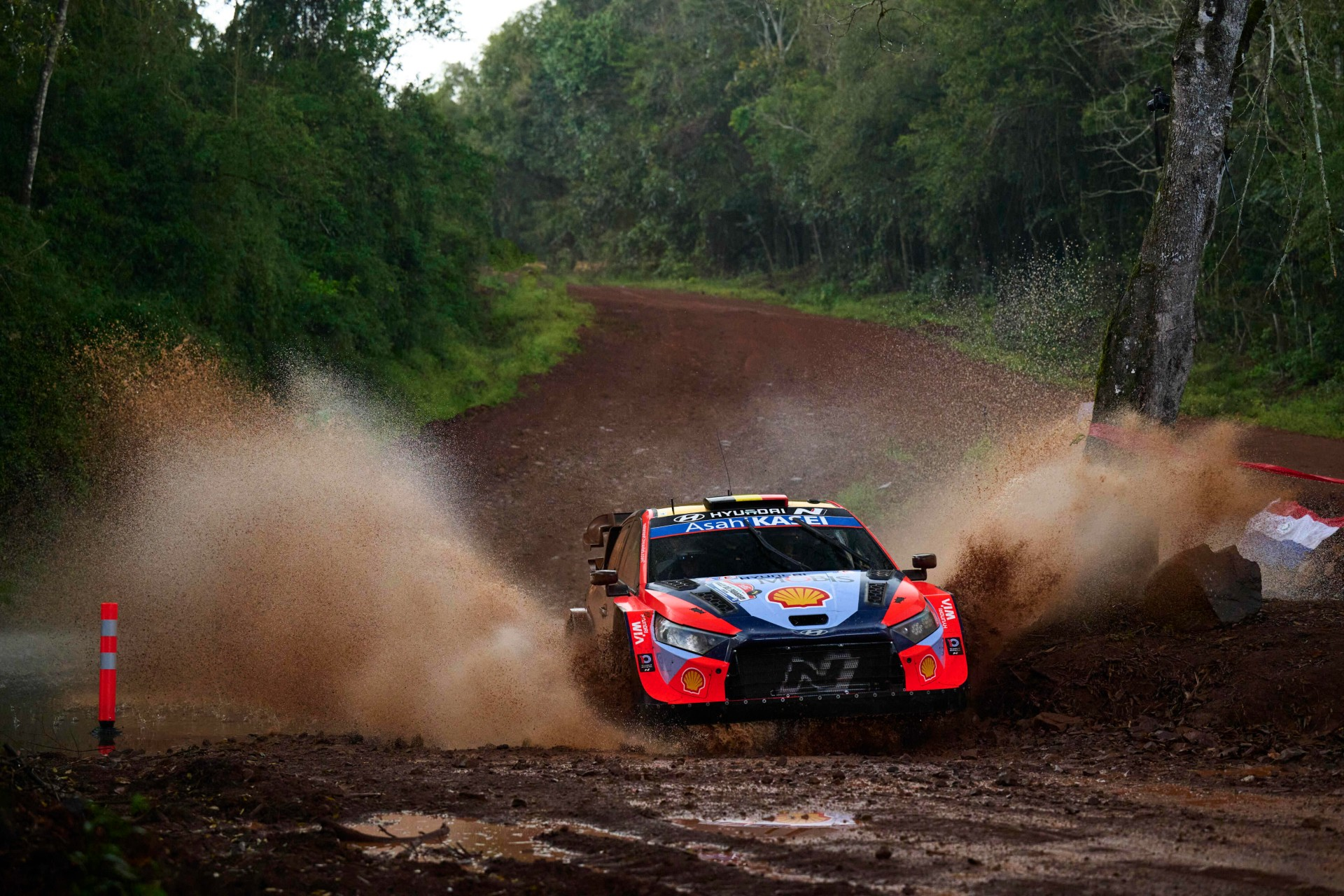 Podium pentru Hyundai Motorsport la prima editie Rally del Paraguay