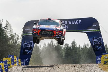 Hyundai Motorsport a obtinut puncte importante in Raliul Finlandei