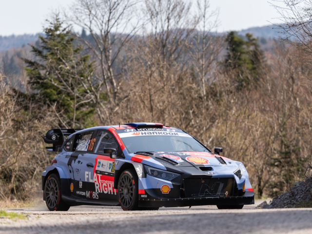 Hayden Paddon si Hyundai Motorsport au urcat pe podium in Raliul Croatiei - 9d4510bd-261d-a6e9-9d1a-748ecb5eb932.jpg