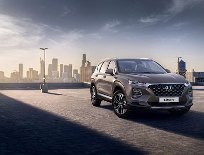 Hyundai dezvaluie noi imagini cu Santa Fe