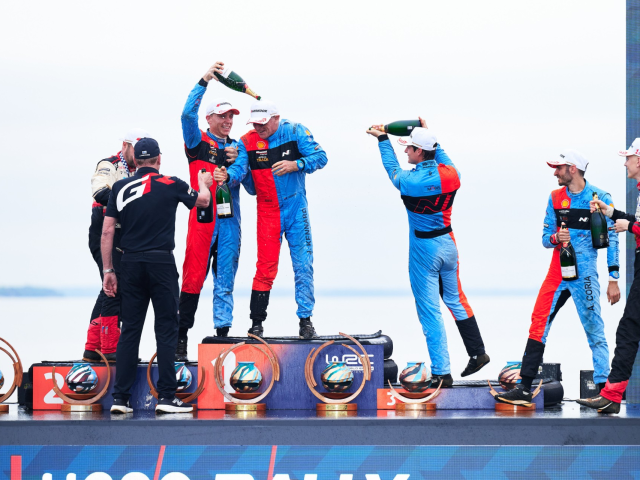 Hyundai Motorsport a avut doua echipaje pe podum in Raliul Paraguayului - 3e3f3cf6-a94a-0fbb-b719-f51e29dcd394.jpg