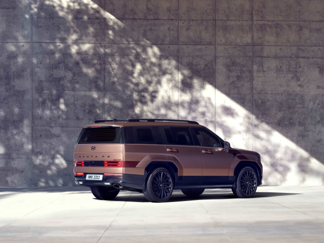 Hyundai dezvaluie primele detalii despre noua generatie Santa Fe - 13. The all new SANTA FE_13.jpg