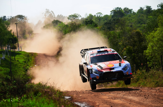 Hyundai Motorsport a avut doua echipaje pe podum in Raliul Paraguayului