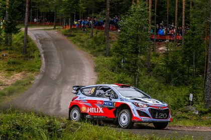 Progrese pentru Hyundai Motorsport in penultima zi a Raliului Finlandei