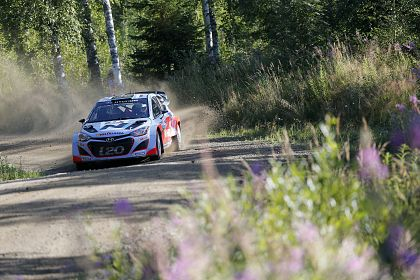 Hyundai Shell World Rally – doua unitati in top opt, dupa ultima zi in Raliul Finlandei