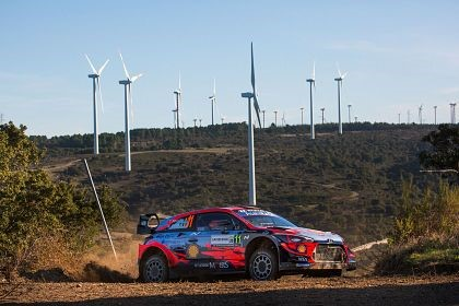 Dani Sordo si Hyundai Motorsport sunt lideri dupa prima zi din Raliul Sardiniei