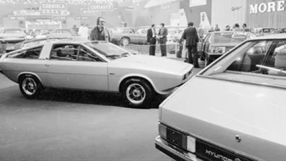 1975: nasterea legendei Pony.