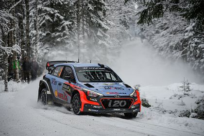 Hayden Paddon a obtinut al doilea podium consecutiv, pentru noua generatie a modelului i20 WRC, in Raliul Suediei