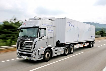 Hyundai a incheiat cu succes primul test cu un camion autonom