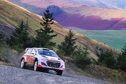 Echipa Hyundai Motorsport este pregatita pentru Raliul Marii Britanii