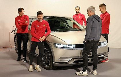 IONIQ 5 – protagonistul videoclipului echipei AS Roma regizat de José Mourinho