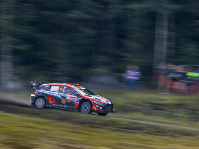 Hyundai Motorsport si Thierry Neuville au incheiat pe podium Raliul Finlandei - 653478e1-7b41-4d62-04cb-0c5cbfee6c0c.jpg