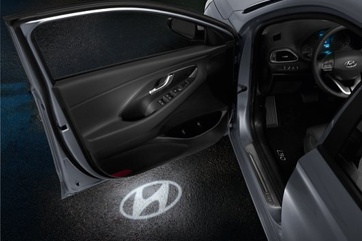 Set proiectoare leduri pentru usile fata cu logoul Hyundai