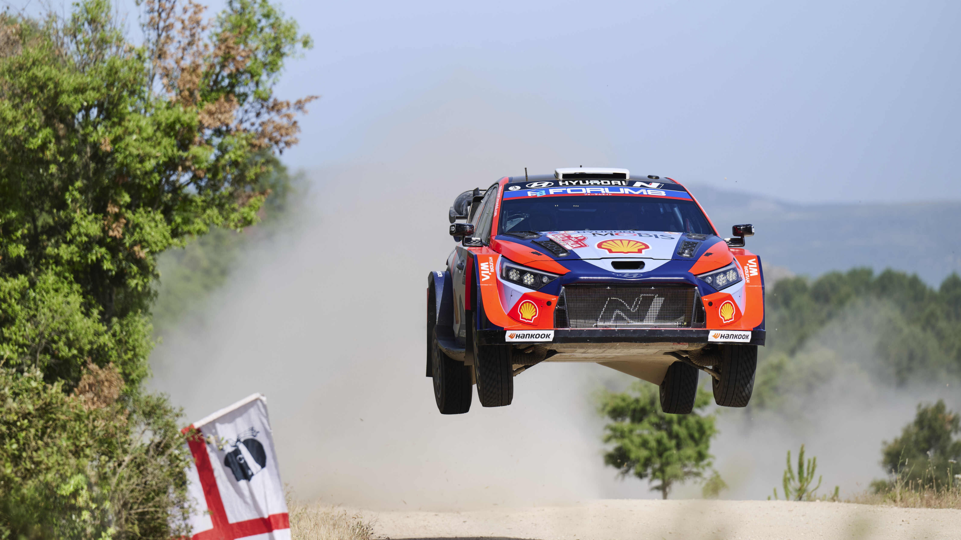 Hyundai Motorsport si Ott Tänak au terminat Raliul Sardiniei pe podium