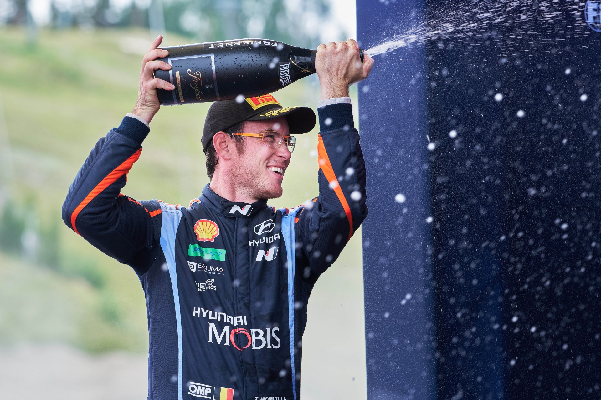 Hyundai Motorsport si Thierry Neuville au incheiat pe podium Raliul Finlandei
